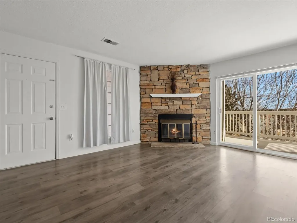 4460 S Pitkin Street Aurora CO 80015