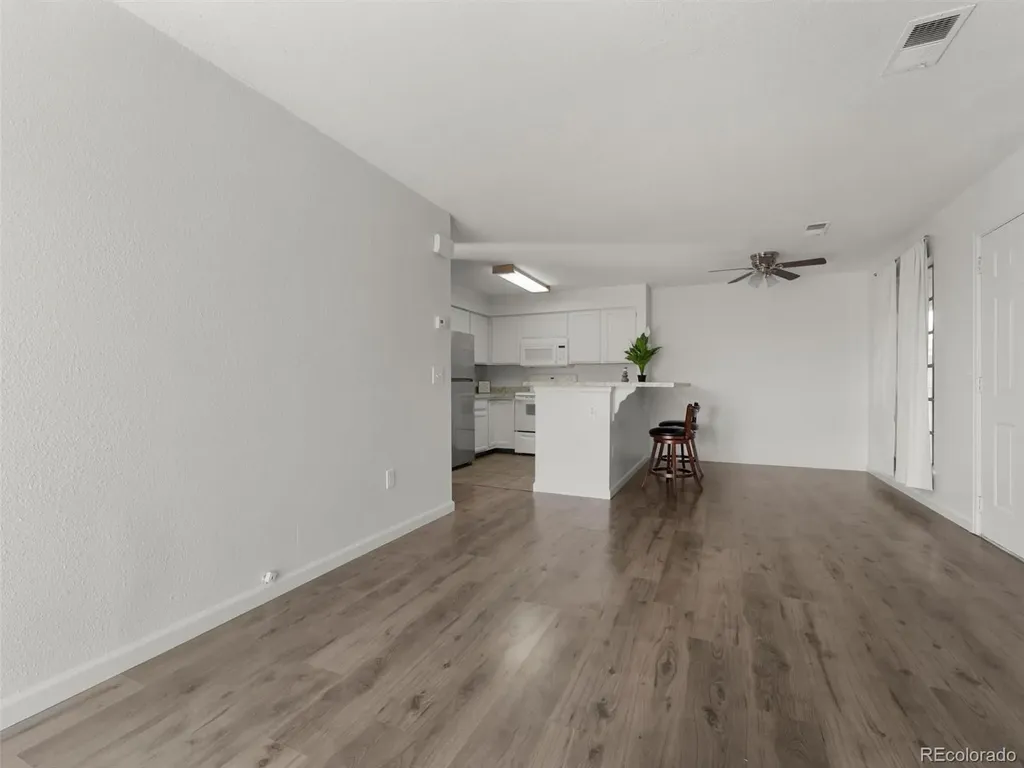 4460 S Pitkin Street Aurora CO 80015