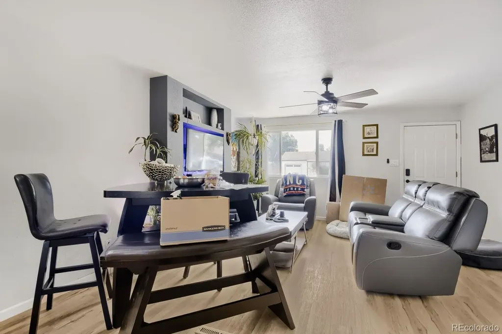 5388 Billings Street Denver CO 80239