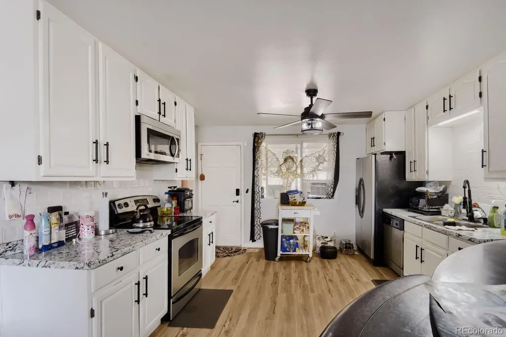 5388 Billings Street Denver CO 80239