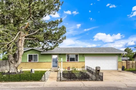 5388 Billings Street Denver CO 80239