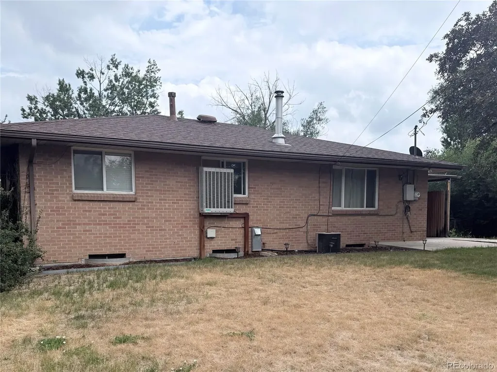 5855 S Delaware Street Littleton CO 80120
