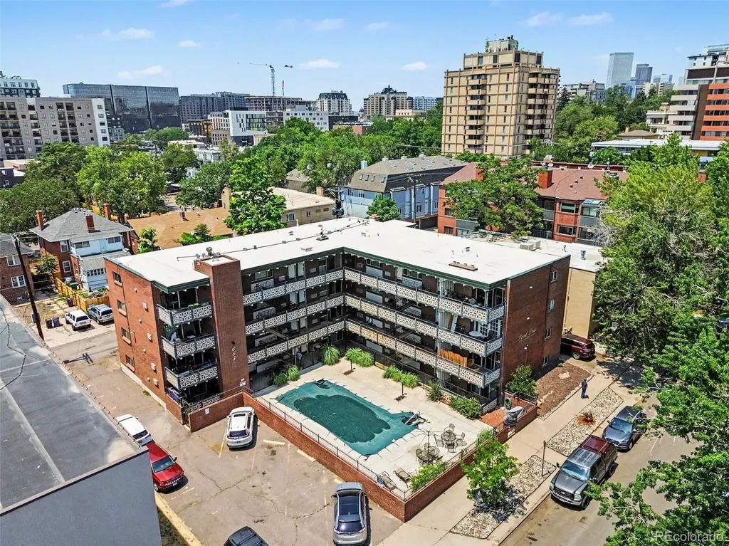 Denver CO, 655 N Pearl Street, Unit 305