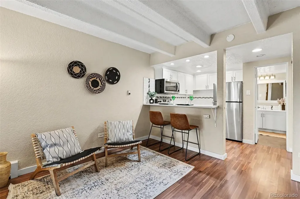 655 N Pearl Street Denver CO 80203