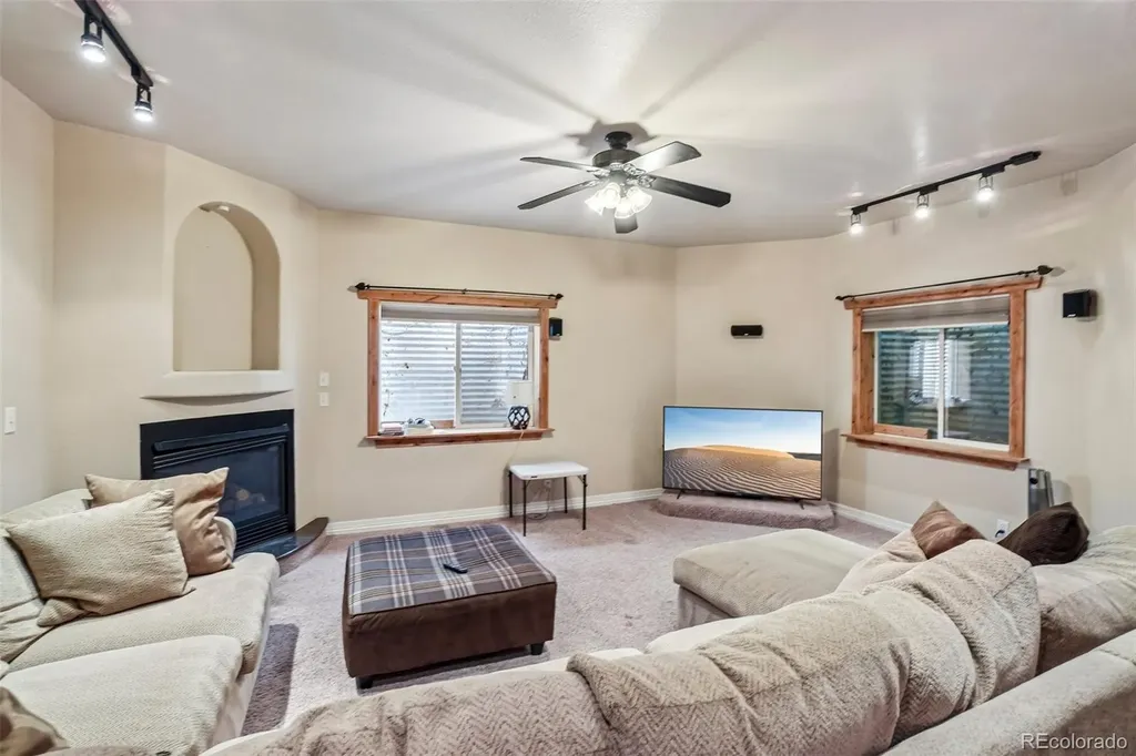 417 Alpine Avenue Ault CO 80610