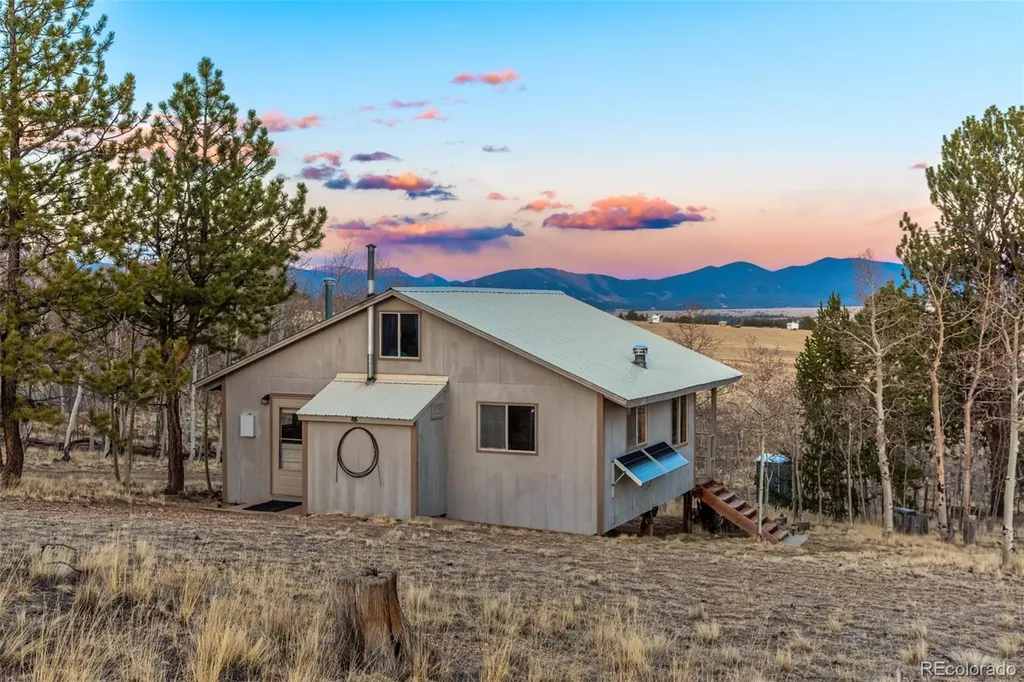81 Pistol Way Como CO 80432