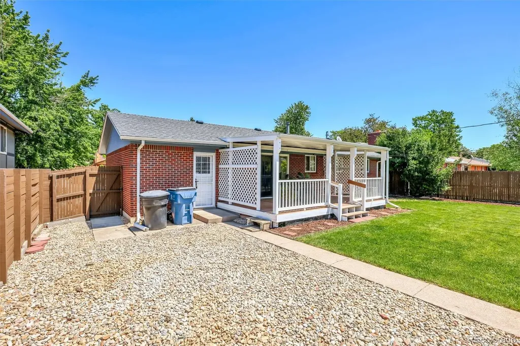 6986 E Louisiana Avenue Denver CO 80224