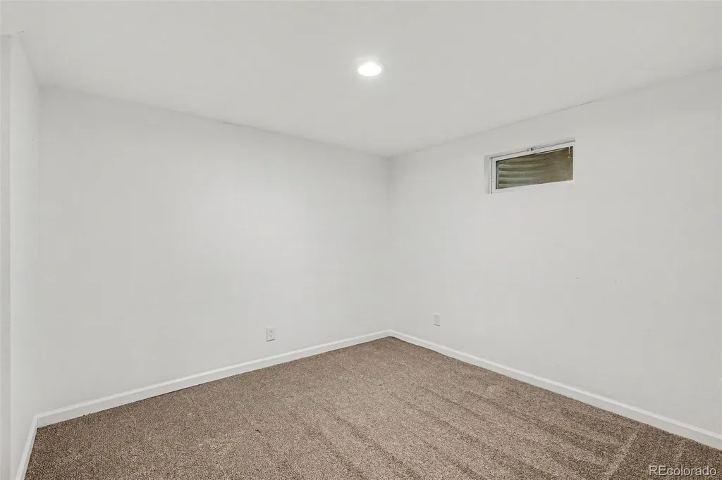 10251 W Ida Avenue Littleton CO 80127