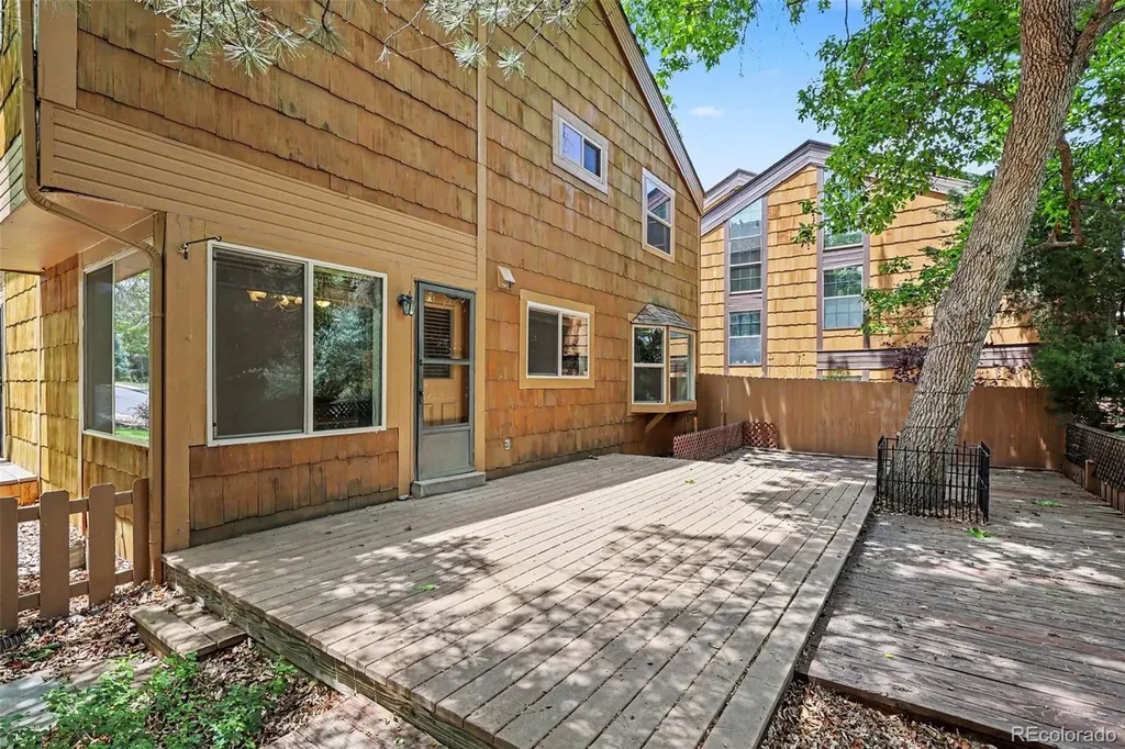 10251 W Ida Avenue Littleton CO 80127
