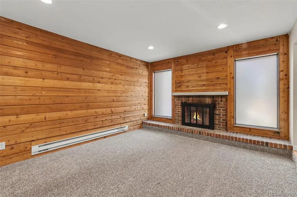 10251 W Ida Avenue Littleton CO 80127
