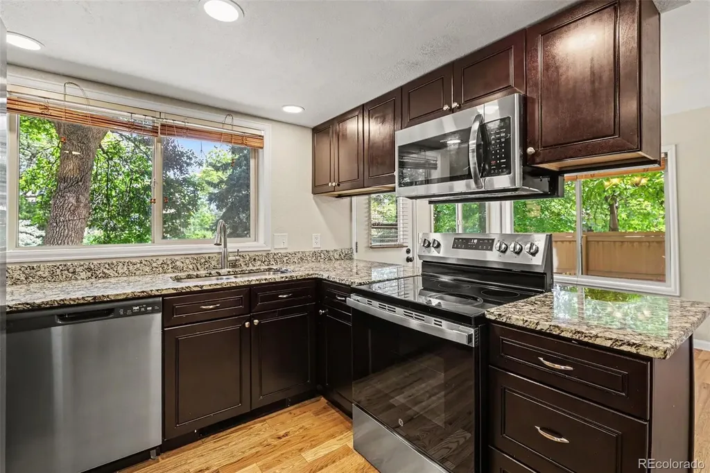 10251 W Ida Avenue Littleton CO 80127