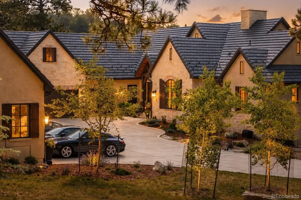 940 Twisted Pine Road Golden CO 80401