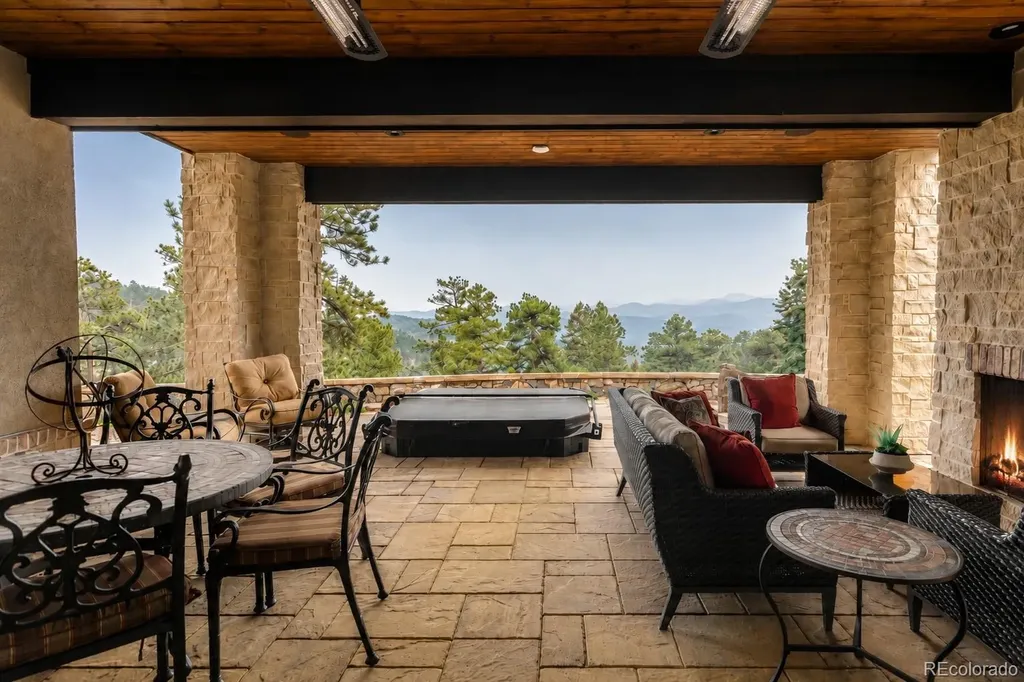 940 Twisted Pine Road Golden CO 80401