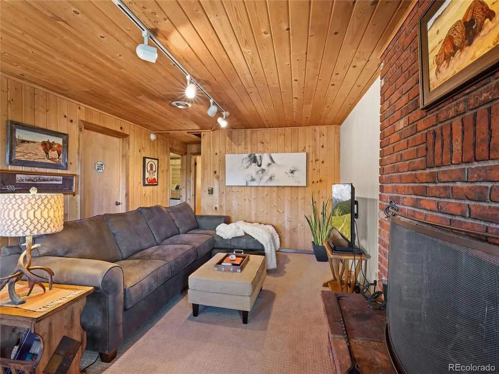 1148 Royal Buffalo Drive Silverthorne CO 80498