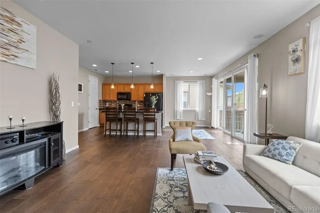 25585 E Maple Place Aurora CO 80018