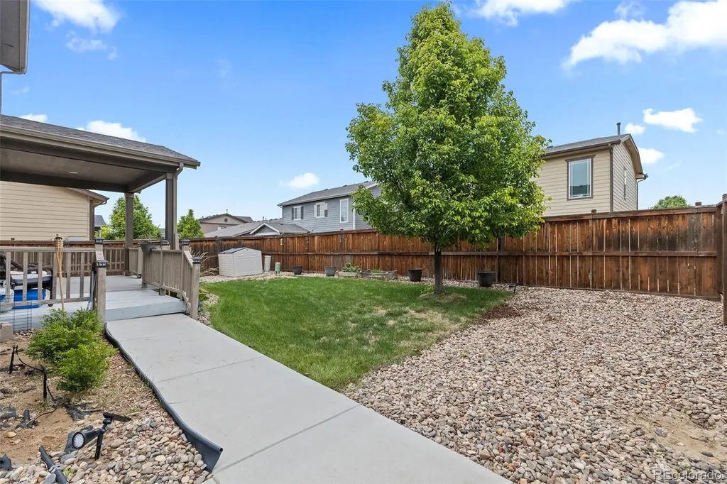 25585 E Maple Place Aurora CO 80018