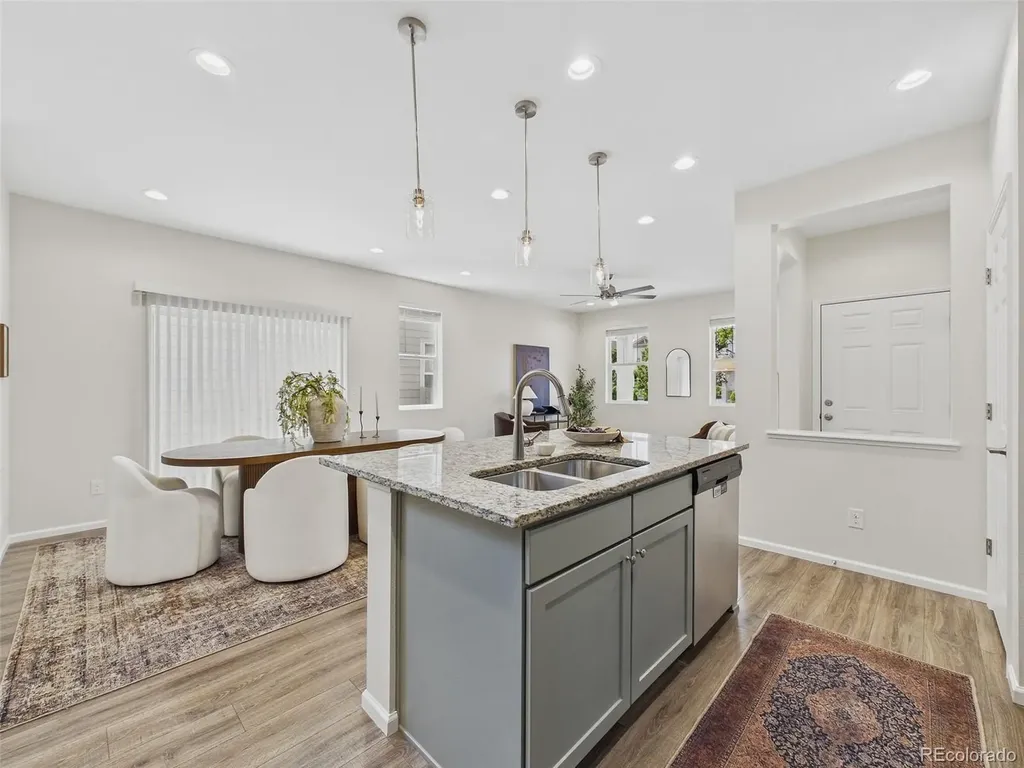 4740 Jasper Street Denver CO 80239