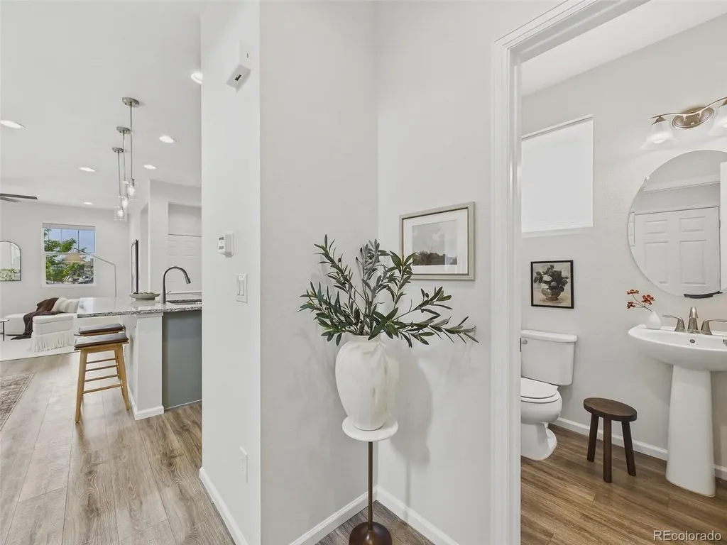 4740 Jasper Street Denver CO 80239