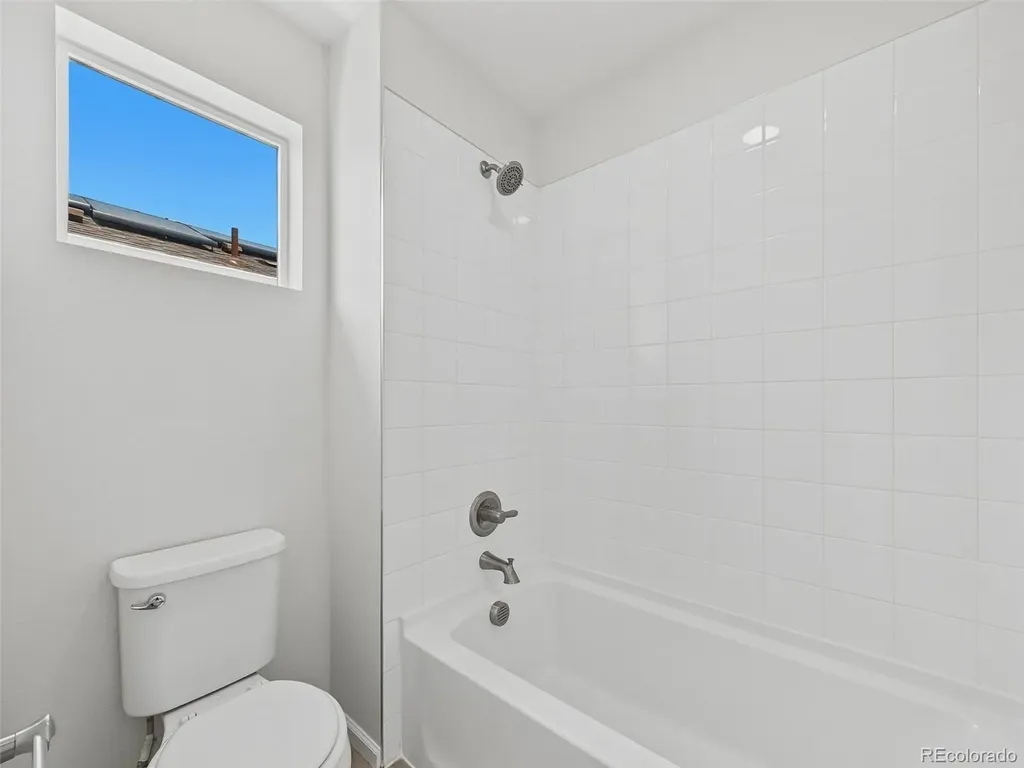 4740 Jasper Street Denver CO 80239