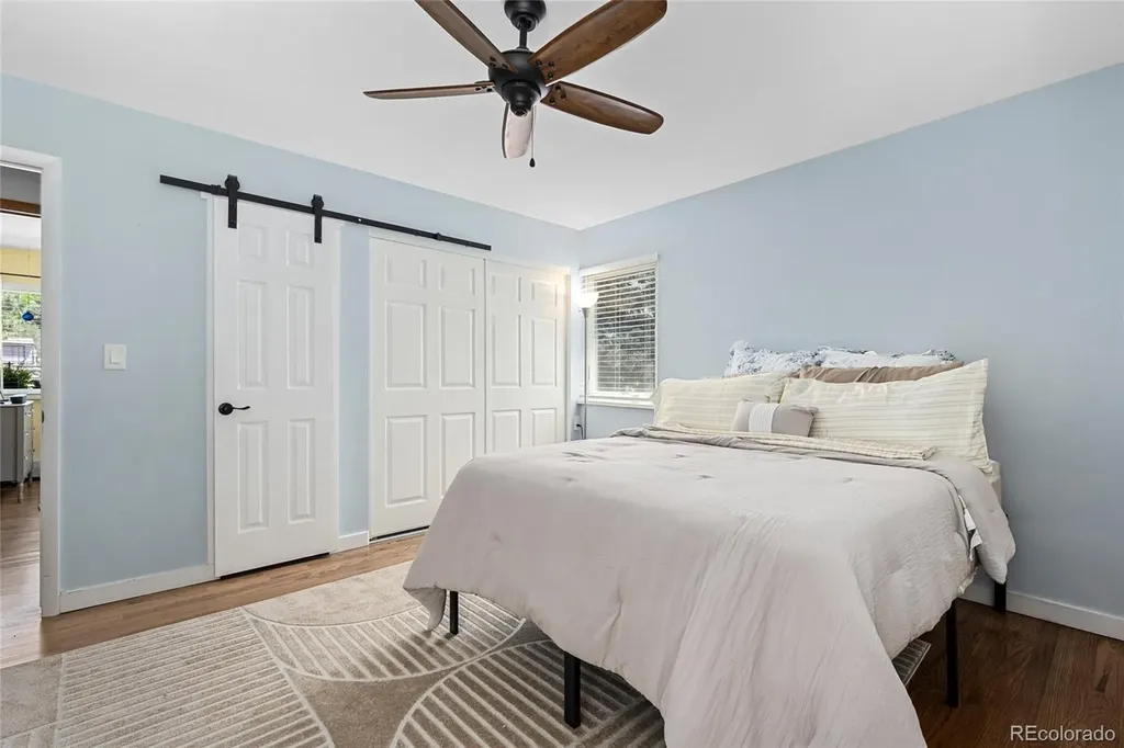 6641 S Hill Way Littleton CO 80120