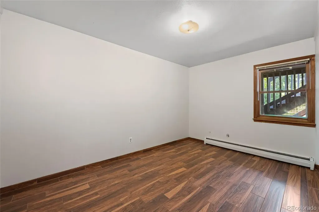 6641 S Hill Way Littleton CO 80120