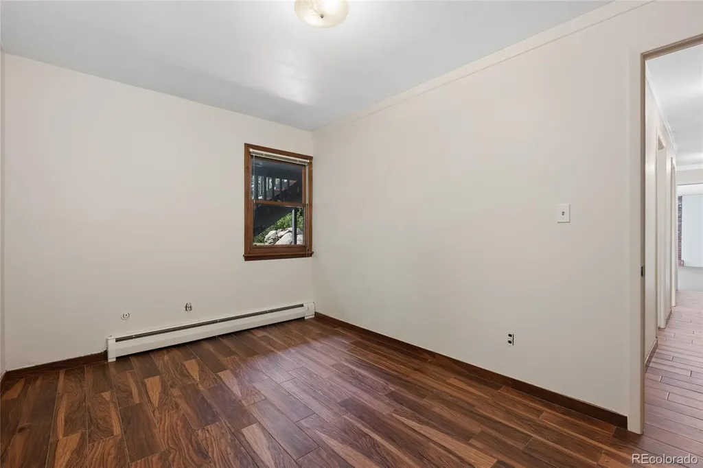 6641 S Hill Way Littleton CO 80120
