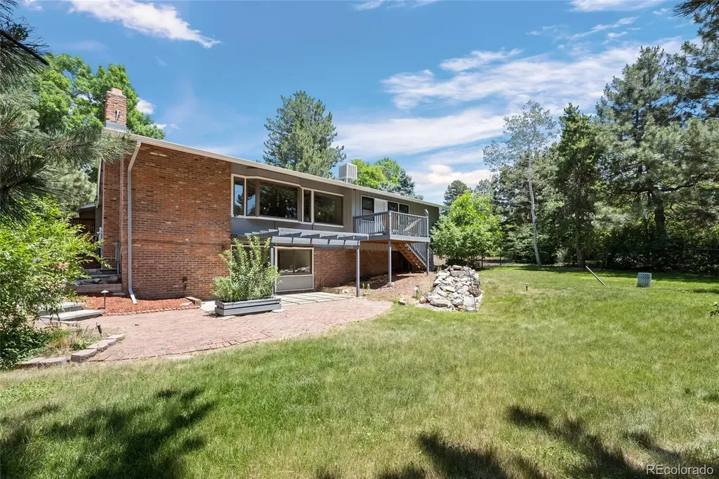 6641 S Hill Way Littleton CO 80120