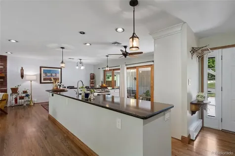6641 S Hill Way Littleton CO 80120