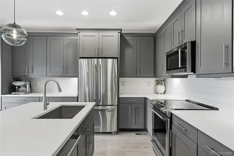 6375 S Harvest Street Aurora CO 80016