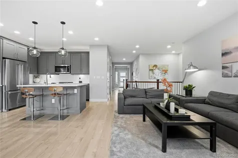 6375 S Harvest Street Aurora CO 80016
