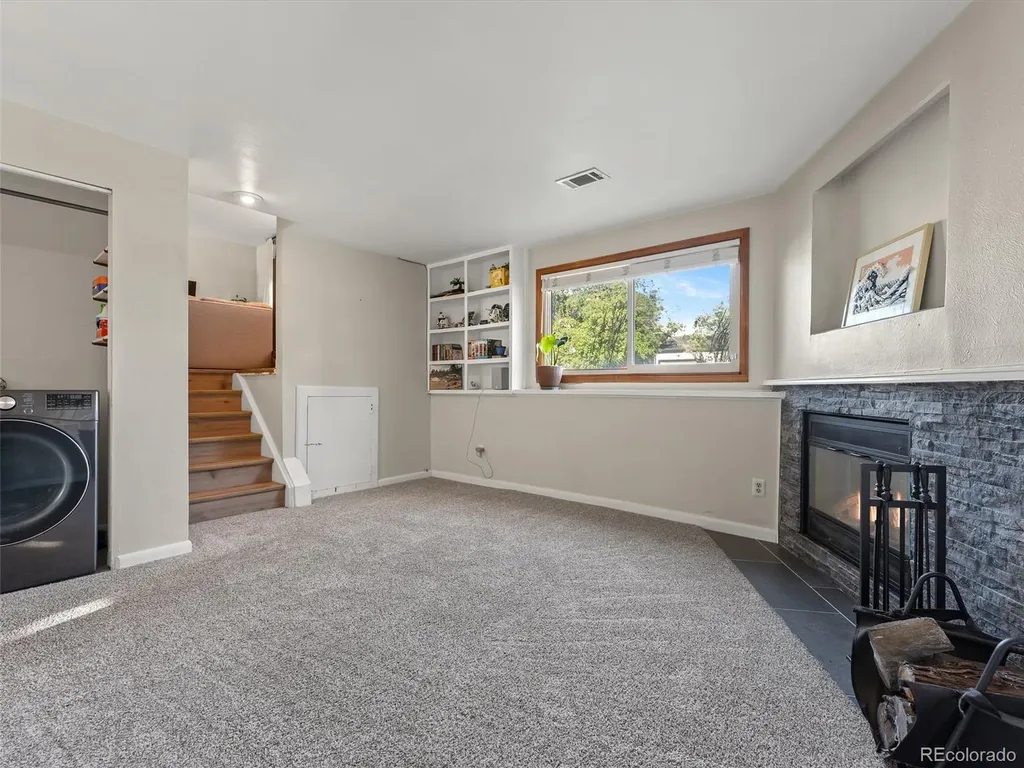 10703 Moore Way Broomfield CO 80021