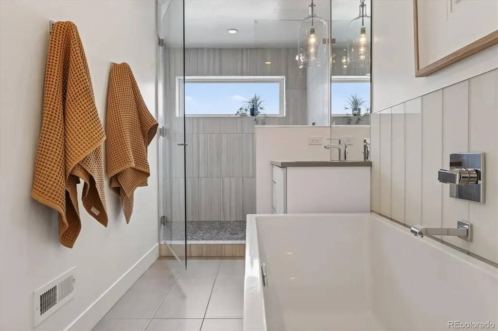 3612 Wyandot Street Denver CO 80211