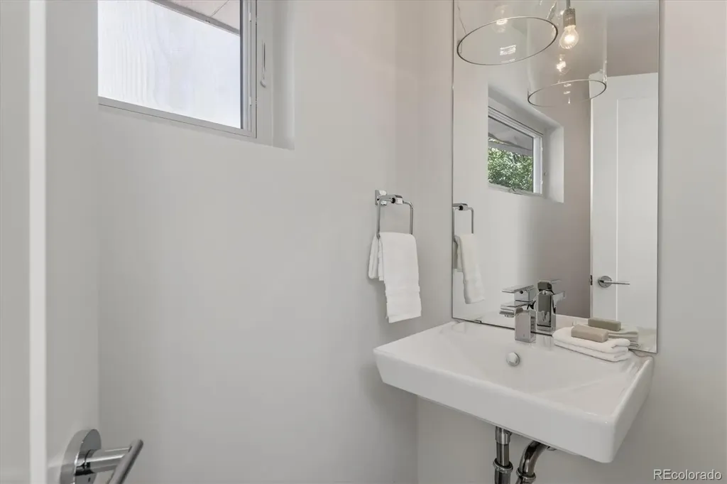 3612 Wyandot Street Denver CO 80211