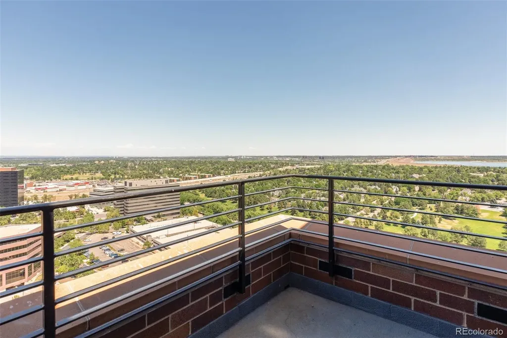 8100 E Union Avenue Denver CO 80237