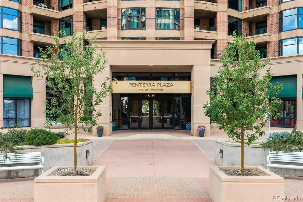 8100 E Union Avenue Denver CO 80237
