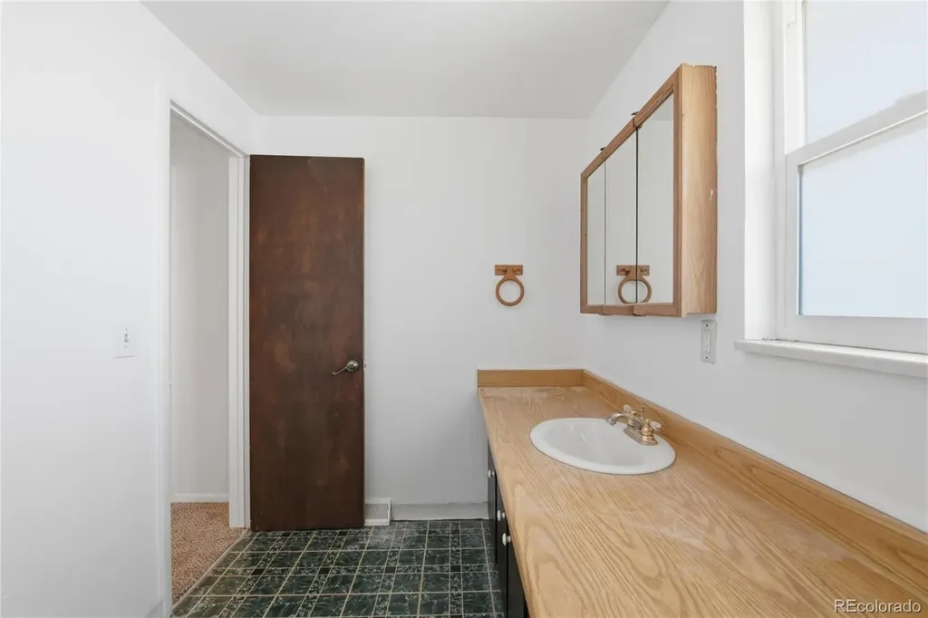 6315 W Mississippi Place Lakewood CO 80232
