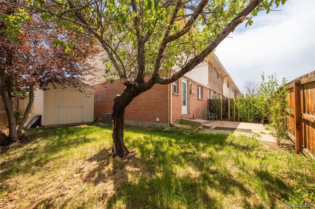 6315 W Mississippi Place Lakewood CO 80232