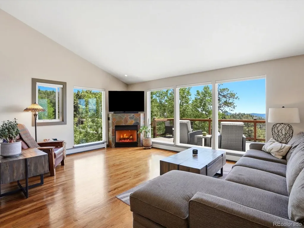 11629 Nichols Way Conifer CO 80433