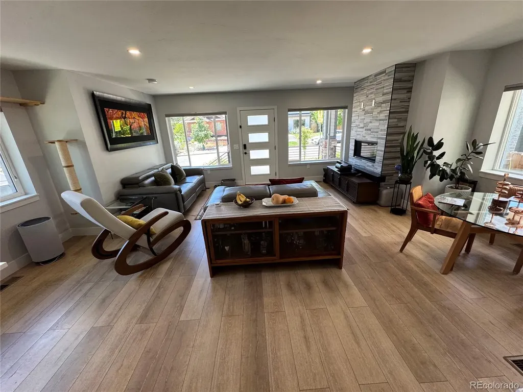 3908 Mariposa Street Denver CO 80211