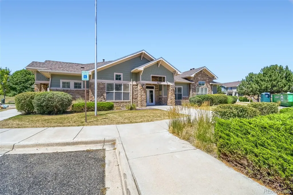 9767 Cherry Lane Thornton CO 80229