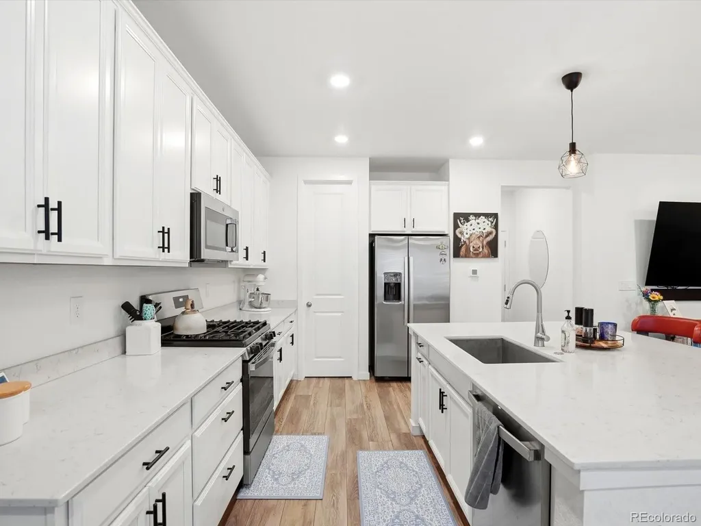 17529 E 95th Place Commerce City CO 80022