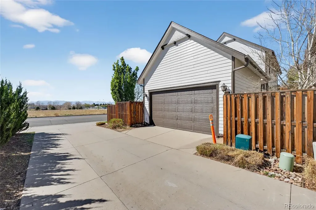 7902 E 49th Place Denver CO 80238