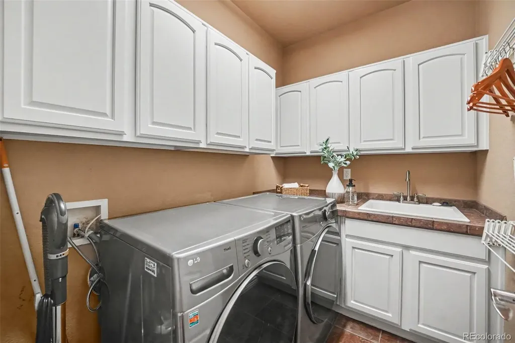 2783 Southshire Road Highlands Ranch CO 80126