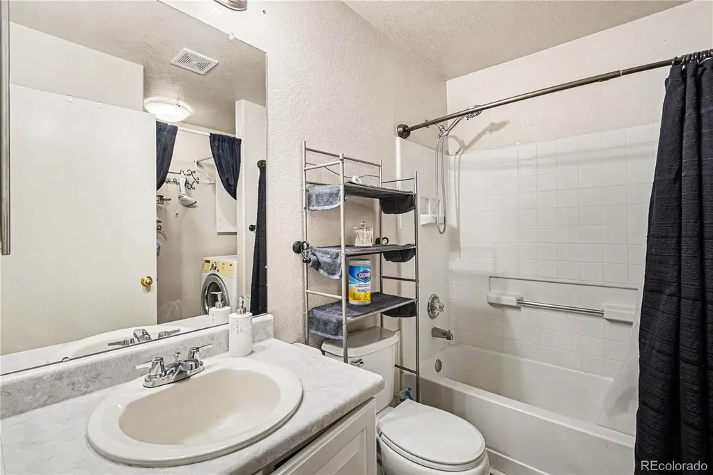 10010 Hudson Street Thornton CO 80229