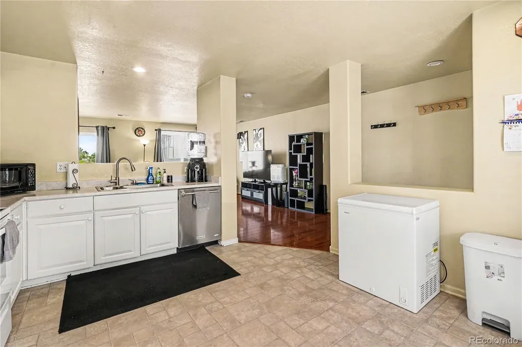 10010 Hudson Street Thornton CO 80229