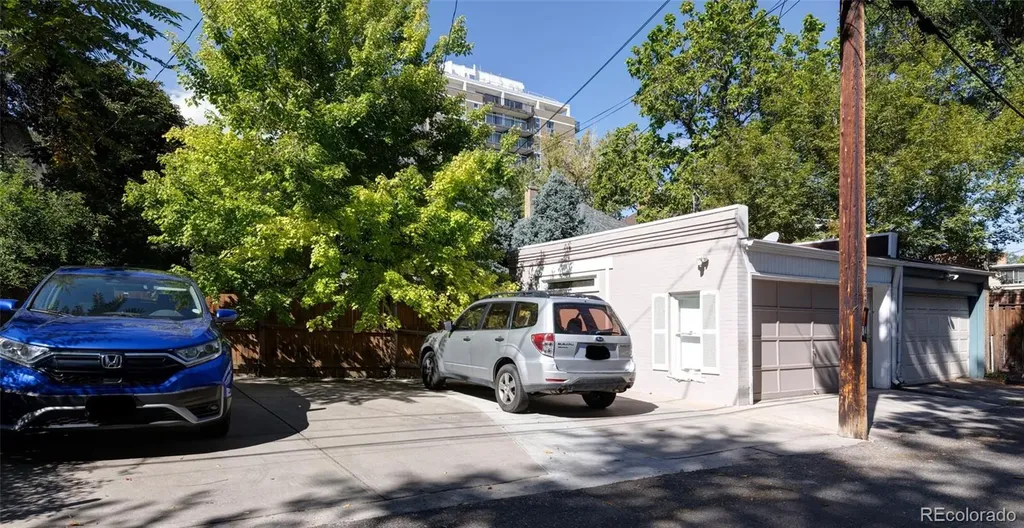1634 Steele Street Denver CO 80206