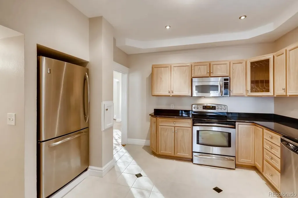 1634 Steele Street Denver CO 80206