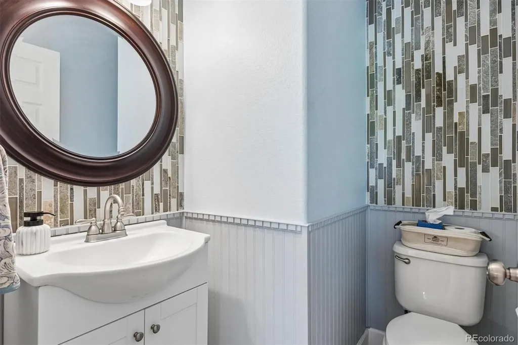 2706 S Cole Court Lakewood CO 80228