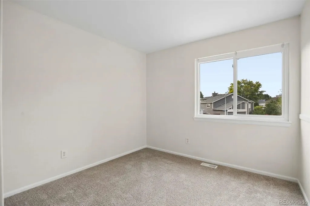 9801 Garrison Court Broomfield CO 80021
