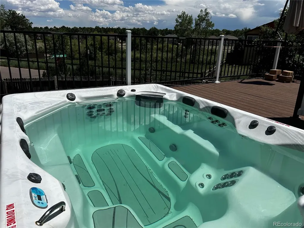9801 Garrison Court Broomfield CO 80021